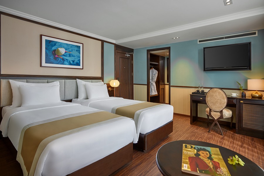Oasis Suite Queen Cruises